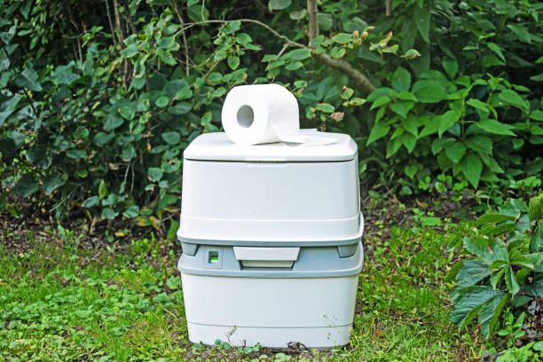 Best Affordable porta potty rental  in Auburn, IL